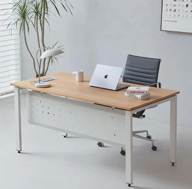 How is the stability of the bamboo desk guaranteed?